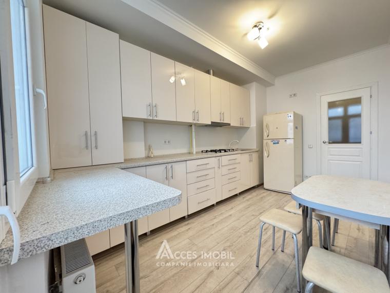 For Rent! New Block! Center, Costiujeni street, 1 room. Euro Repair!: 4