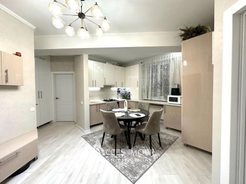 Varincom! Râșcani, bd. Renașterii, 2 camere. Euroreparație! Debara inclusă în preț!!!: 2