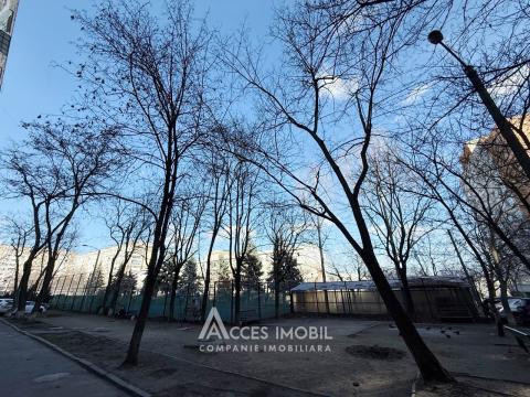 Ciocana, bd. Mircea Cel Bătrân, 4 camere. Localizare de Mijloc! Euroreparație!: 17