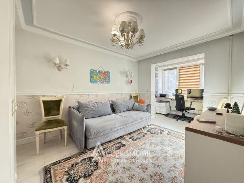 Ciocana, bd. Mircea Cel Bătrân, 4 camere. Localizare de Mijloc! Euroreparație!: 3