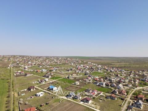 Terenuri de vânzare în Chișinău: Budești, str. Serghei Lunchevici