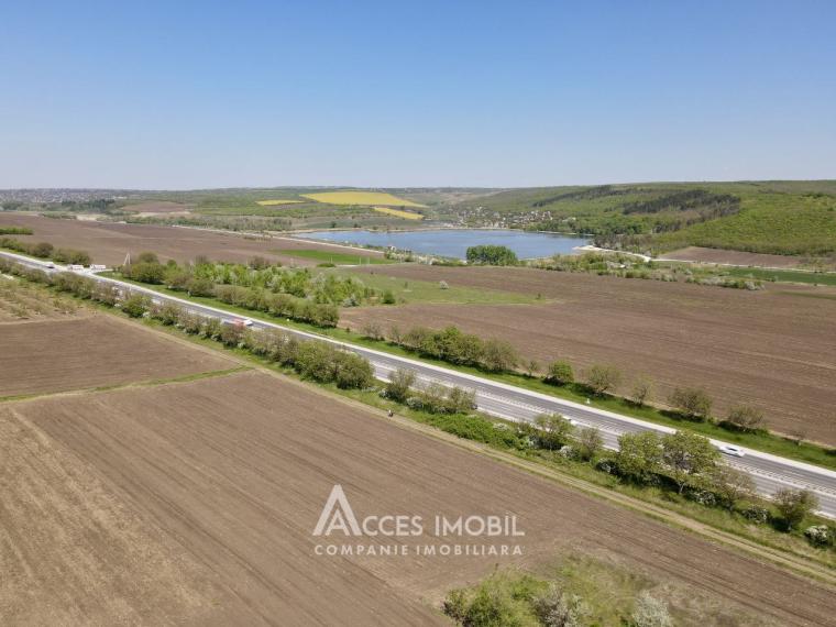 Teren 22 ari! Peresecina. Drum național M2!: 1