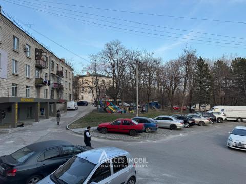 Volare Tur! Botanica, str. Costiujeni, 2 camere + living. Euroreparație!: 30