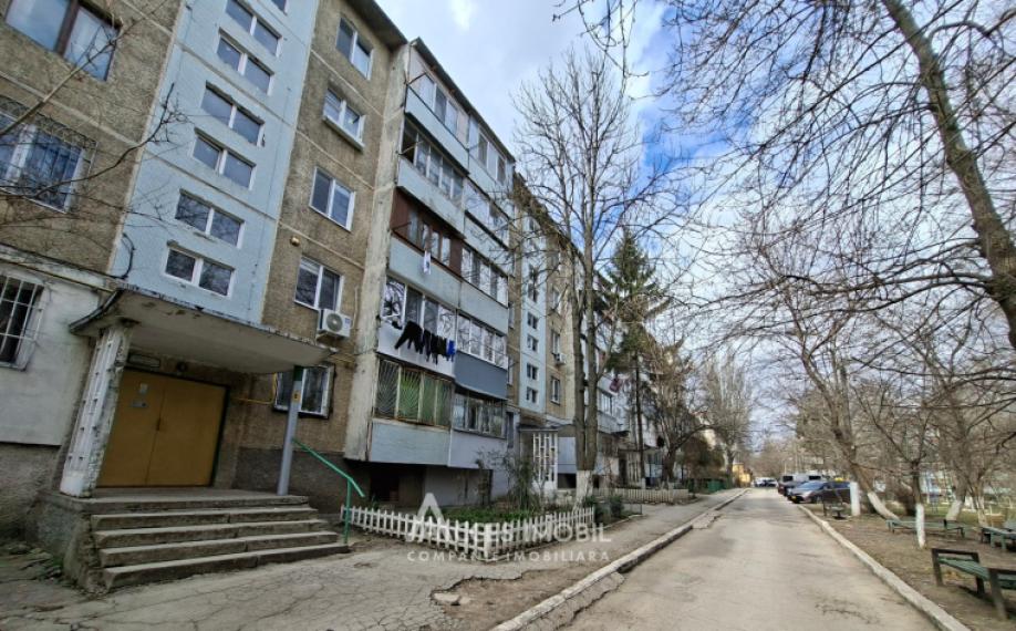 Botanica, str. Independenței, 2 camere + living. Euroreparație!: 12