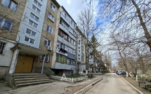 Botanica, str. Independenței, 2 camere + living. Euroreparație!: 12