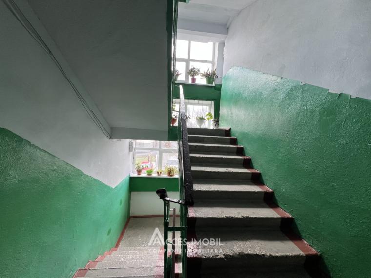 Cricova, Chișinău street, 1 room. Middle position!: 5