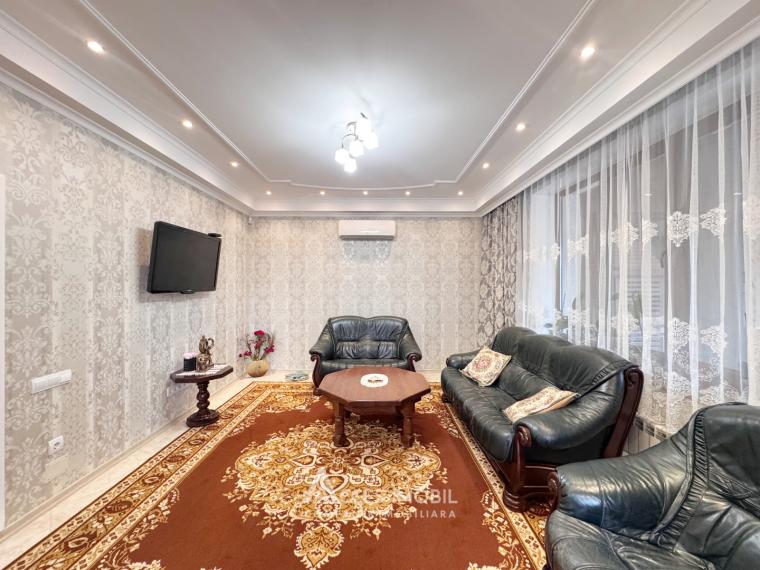 Casă în 2 niveluri! str. Lacului, Vatra, 160m2 + 10 ari. Euroreparație!: 2