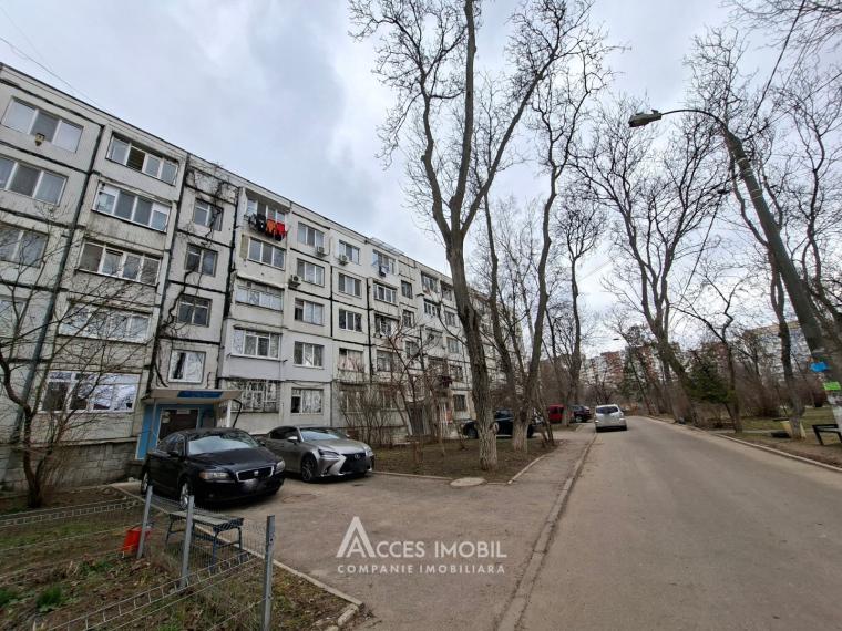 Botanica, Cuza Voda avenue, 2 rooms + living. Euro repair!: 13