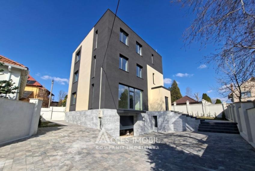 Casă în 3 niveluri! Codru, str-la 2 Plaiului, 400m2 + 6 ari. Variantă albă!: 0