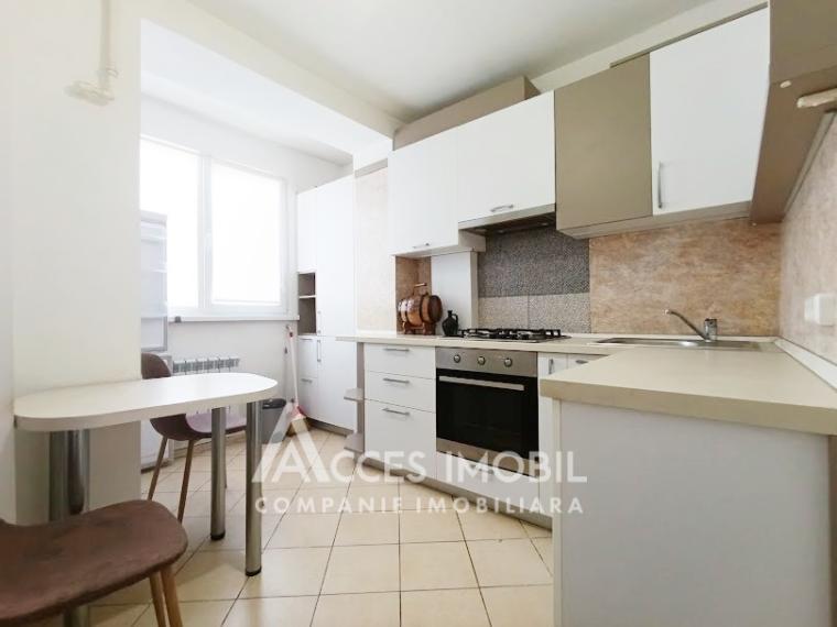 Buiucani, Ion Creanga street, 4 rooms + living. Middle position!: 1