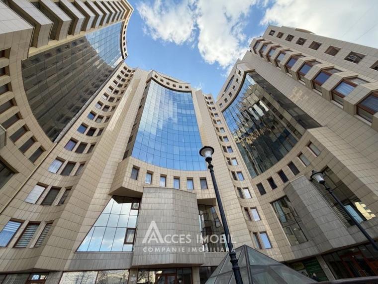 Center, Stefan cel Mare avenue, 2 rooms + living. Euro repair!: 0