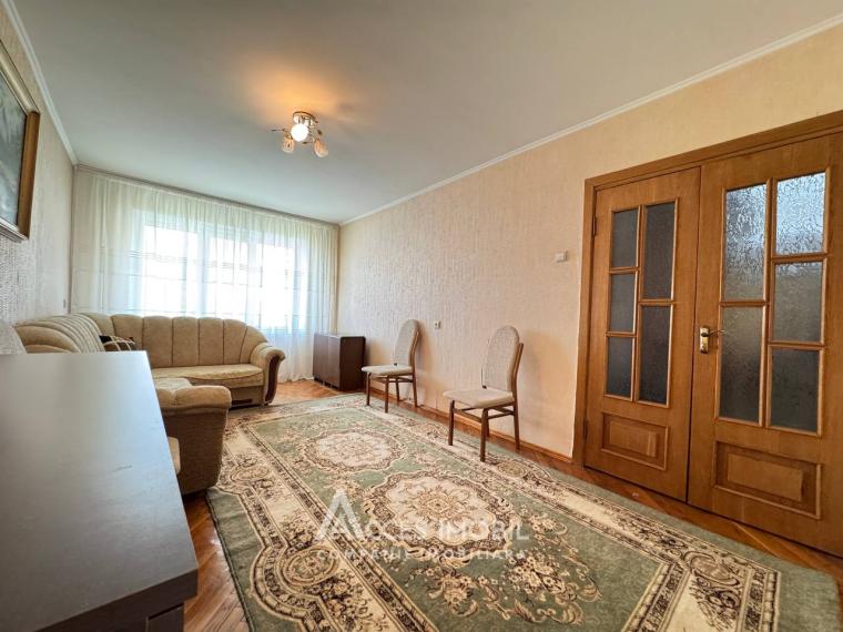 For Rent! Buiucani, L. Deleanu street, 3 rooms.  Euro Repair!: 3