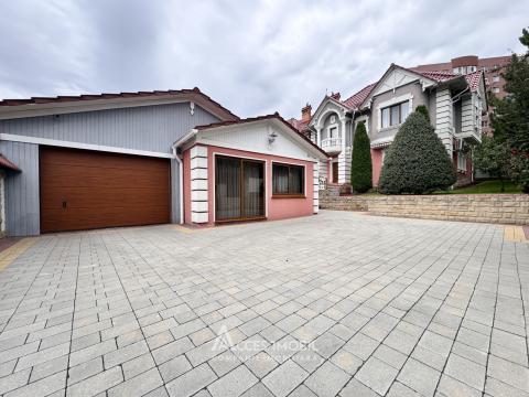 Casă în 2 nivele! str. Vasile Lupu, Buiucani, 204m2 + 5 ari. Euroreparație!: 24