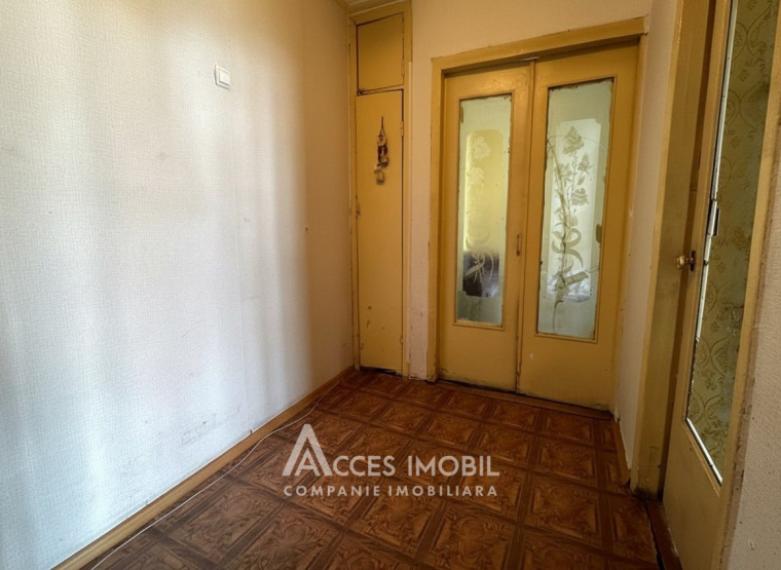 Sculeni, str. Calea Ieșilor, 3 camere + living!: 7