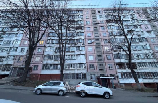 Botanica, bd. Traian, 1 cameră + living! De mijloc! Euroreparație!: 11