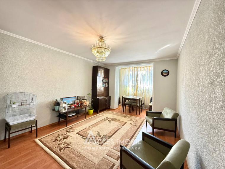 Poșta Veche, str. Iazului, 3 camere. Euroreparație! AUTONOMĂ!: 5