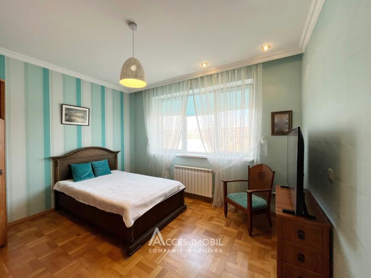 Casă în 2 niveluri! Codru, str. Sitarului, 220m2 + 6 ari! Autonomă!: 6