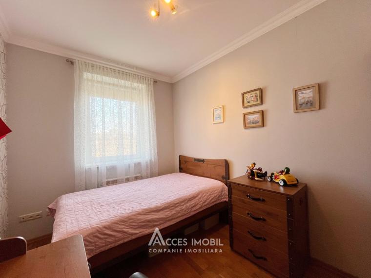 Casă în 2 niveluri! Codru, str. Sitarului, 220m2 + 6 ari! Autonomă!: 7