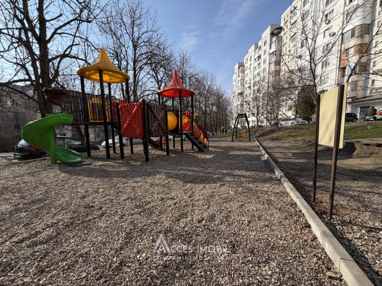 Botanica, str. Grenoble, 2 camere. De mijloc! Euroreparație!: 18