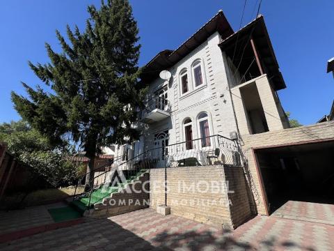 Houses for sale in Chisinau: Posta Veche, Doina street