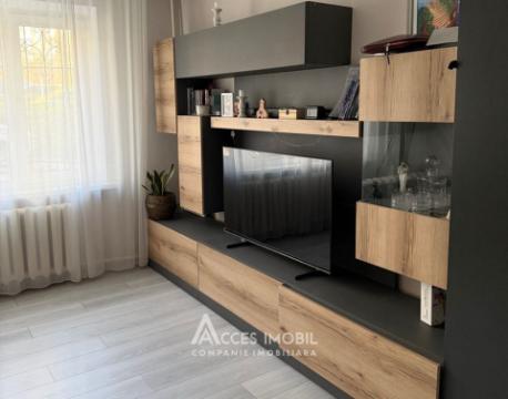 Centru, str. Albișoara, 3 camere. Seria 143! Euroreparație!: 1