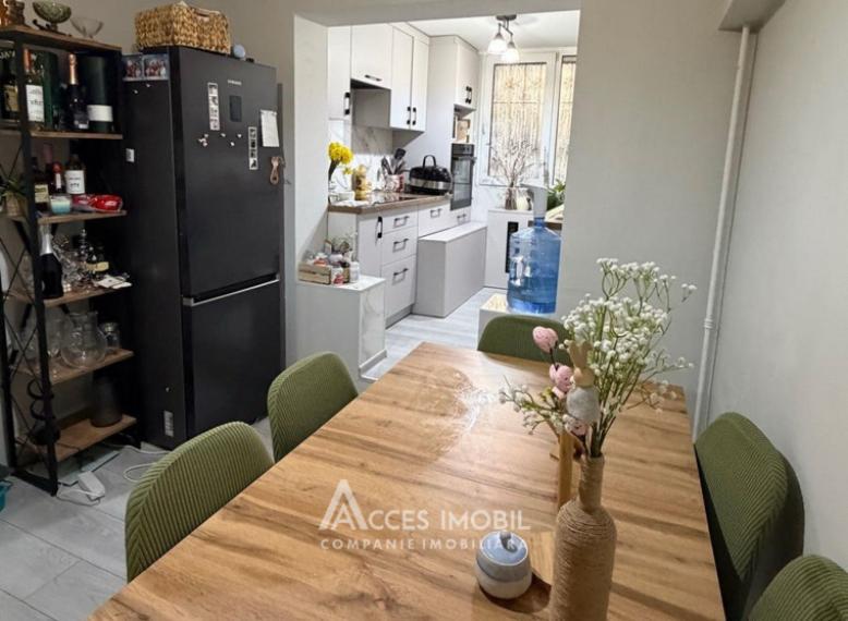 Centru, str. Albișoara, 3 camere. Seria 143! Euroreparație!: 6