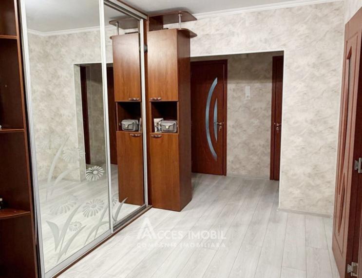 Centru, str. Albișoara, 3 camere. Seria 143! Euroreparație!: 7