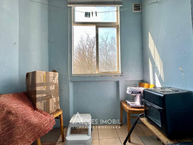 Vadul lui Voda, Stefan cel Mare str. , 1 room. Middle position!: 8