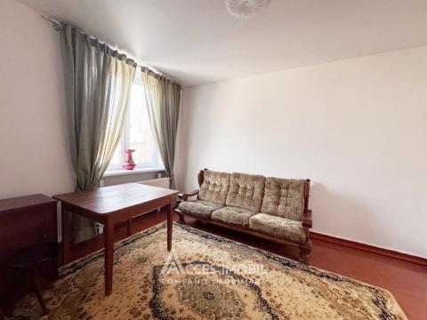 For Rent! Center, Tiraspol street, 3 rooms + living. Autonomous Heating!: 3