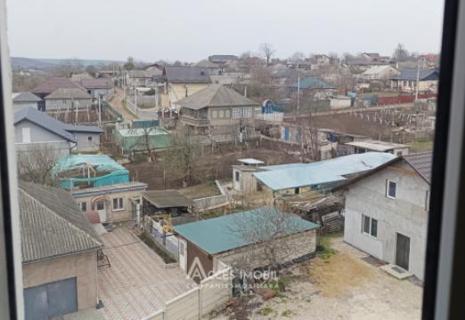 Bloc Nou! Sîngera, str. 31 august 1989, 2 camere.: 11