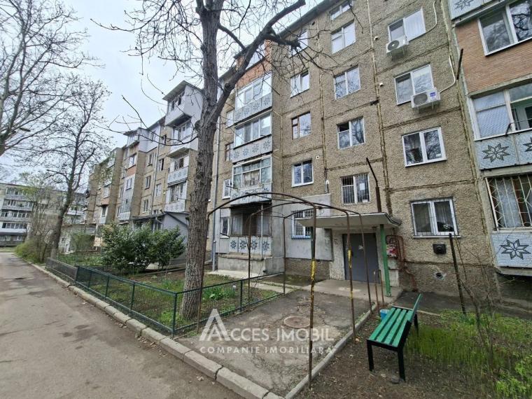 Botanica, Hristo Botev street, 3 rooms + living! Middle/double side position!: 0