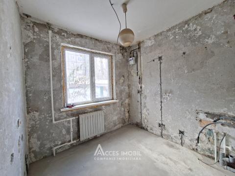 Botanica, Hristo Botev street, 3 rooms + living! Middle/double side position!: 7