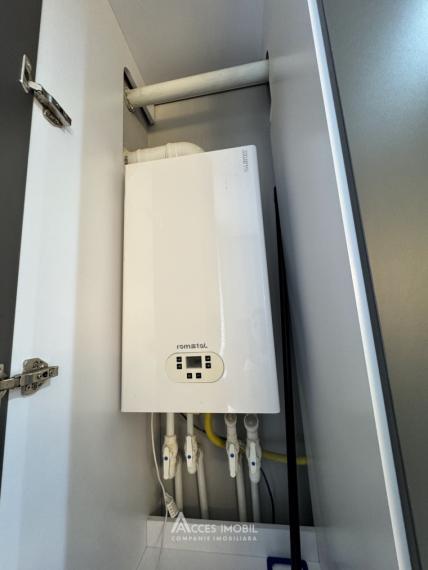 Inamstro! Centru, str. Avram Iancu, 2 camere + living. Euroreparație!: 11