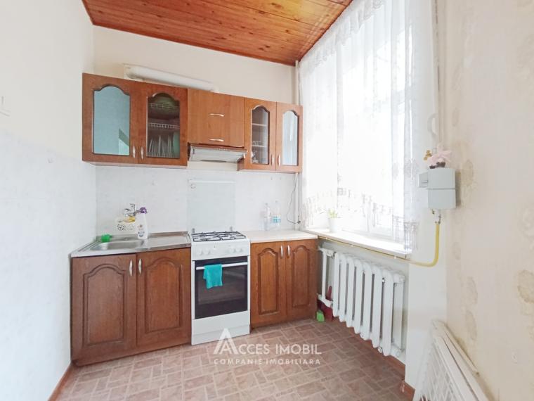 Center, Iurie Gagarin avenue, 2 rooms + living! Middle position!: 10