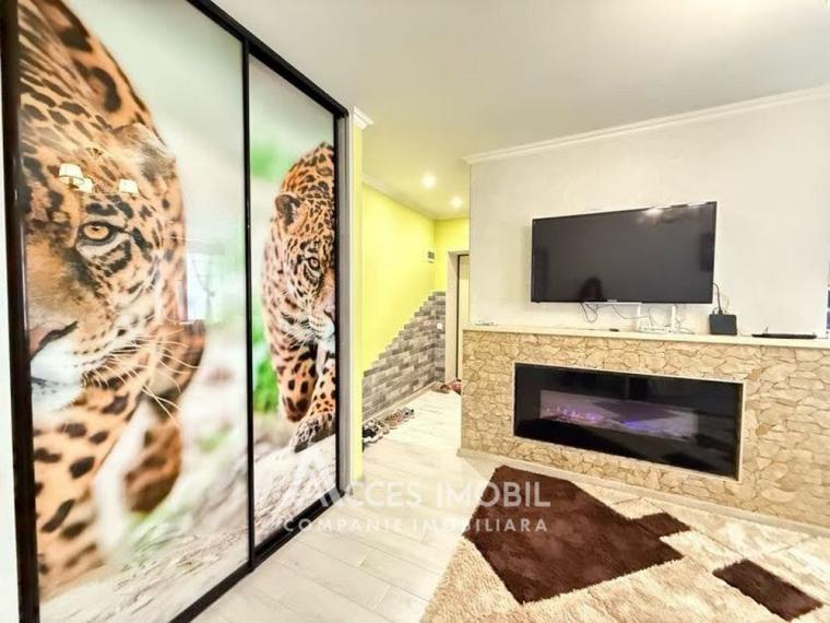 Rascani, Andrei Doga street, 1 room + living. Euro Repair!: 3