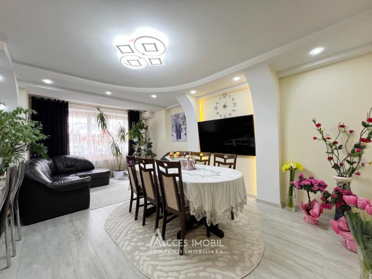 Новострой! Чеканы, бул. Мирча чел Бэтрын, 2 комнаты + гостиная. Евроремонт!: 1