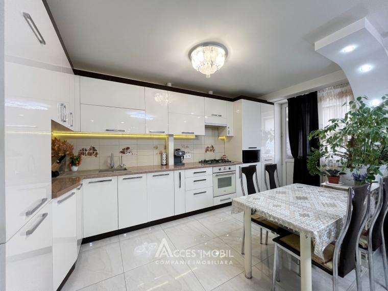 Новострой! Чеканы, бул. Мирча чел Бэтрын, 2 комнаты + гостиная. Евроремонт!: 4