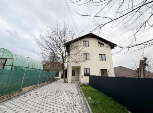 Case de vânzare în Chișinău: Codru, str. Prepeliței