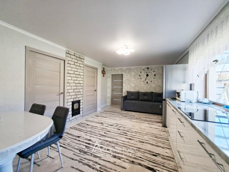 Vilă! str. Liliacul Roz, Tohatin, 65m2 + 6 ari. Euroreparație!: 2