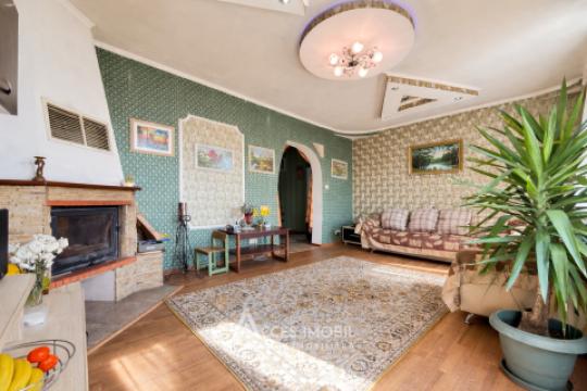 3 floor Villa! Codru, str. Europa, 175m2 + 6 aries! Eurorepair!: 2