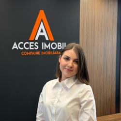 Агент по недвижимости: Фелиция Караус