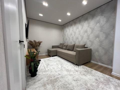 бд. М. Чел Бэтрын, 2 комнаты + гостиная. Eвроремонт! Середина дома!: 5