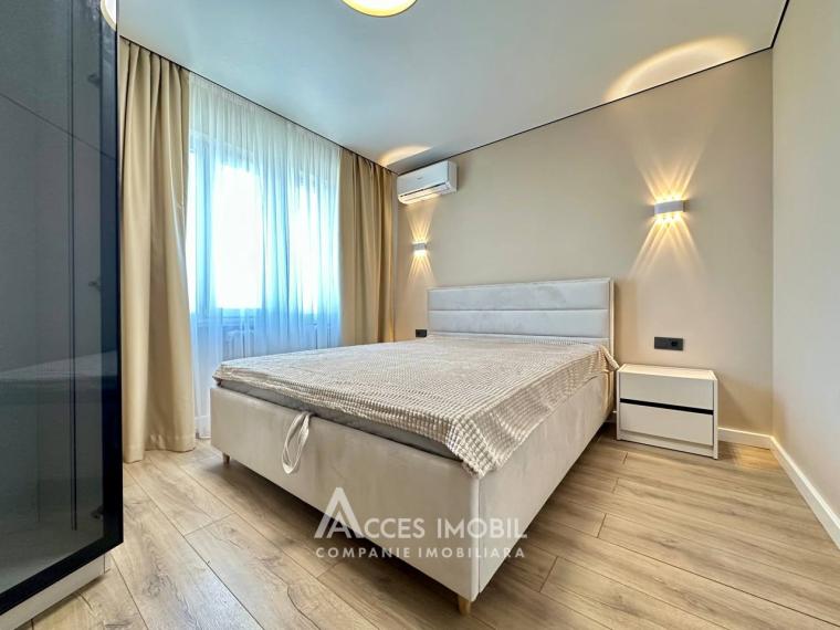 Московский бул., 1 комната + гостиная. Евроремонт!: 0