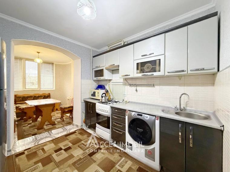 Ciocana, str. Nicolae Milescu Spătaru, 3 camere! Euroreparație!: 3