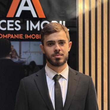 Real estate agent: Procopi Danic