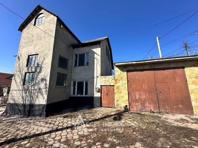 Casă în 2 niveluri! Râșcani, str-la. Petricani, 320m2 + 6 ari. Variantă albă!: 0