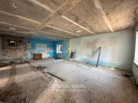 Casă în 2 niveluri! Râșcani, str-la. Petricani, 320m2 + 6 ari. Variantă albă!: 3