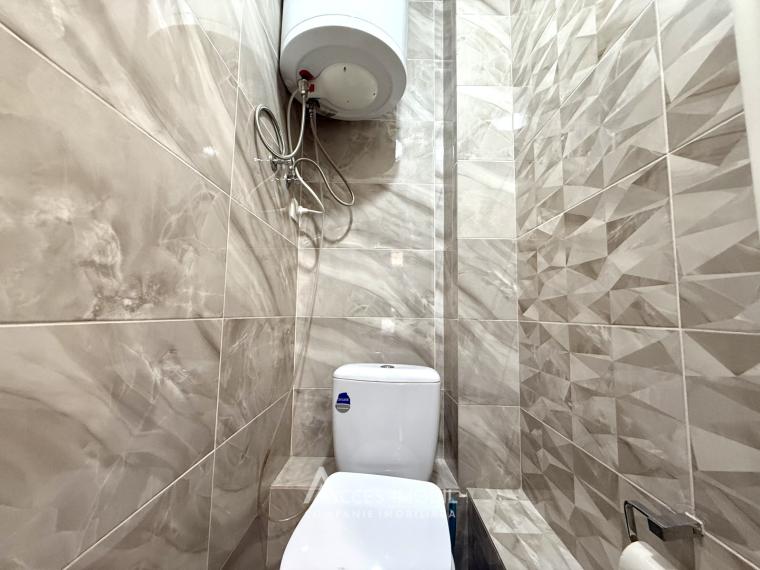 For Rent! Center, Albisoara street, 2 rooms! Euro repair!: 12