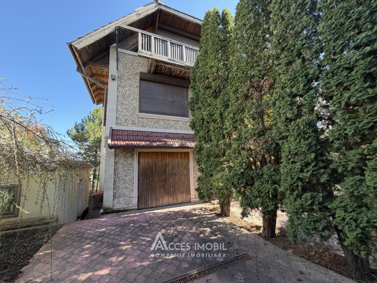 Casă! Centru, str. Nucarilor, 5+ camere + living, 510m2 + 6 ari. Încălzire autonomă!: 2