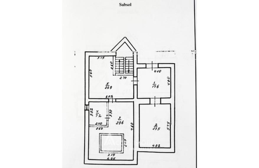 Casă! Centru, str. Nucarilor, 5+ camere + living, 510m2 + 6 ari. Încălzire autonomă!: 12